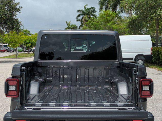 new 2025 Jeep Gladiator car, priced at $44,436