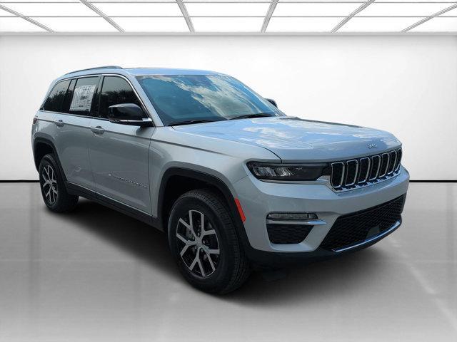 new 2025 Jeep Grand Cherokee car, priced at $37,150