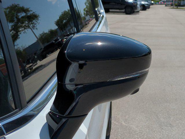 new 2025 Chrysler Pacifica car, priced at $44,833