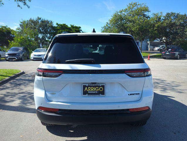 new 2024 Jeep Grand Cherokee car, priced at $41,200