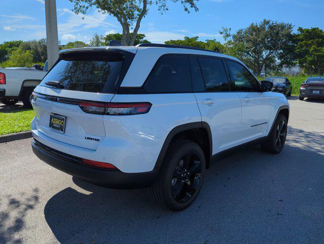 new 2024 Jeep Grand Cherokee car, priced at $41,200