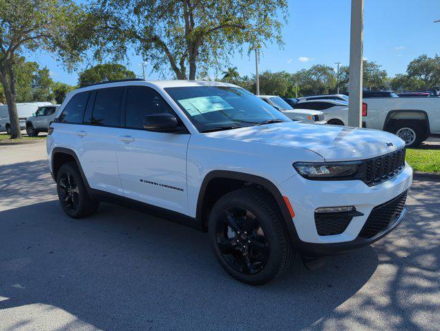 new 2024 Jeep Grand Cherokee car, priced at $41,200