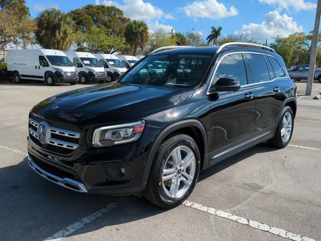 used 2020 Mercedes-Benz GLB 250 car, priced at $21,991