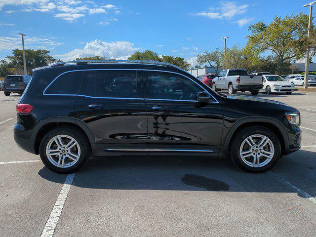 used 2020 Mercedes-Benz GLB 250 car, priced at $21,991