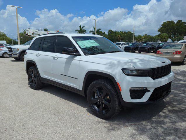 new 2024 Jeep Grand Cherokee car, priced at $41,200