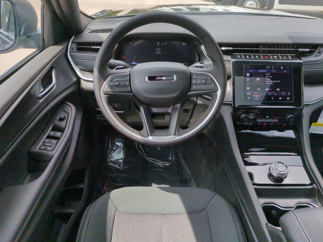 new 2025 Jeep Grand Cherokee car, priced at $32,408