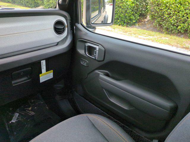 new 2025 Jeep Wrangler car, priced at $35,232