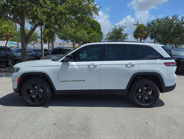 new 2024 Jeep Grand Cherokee car, priced at $57,640