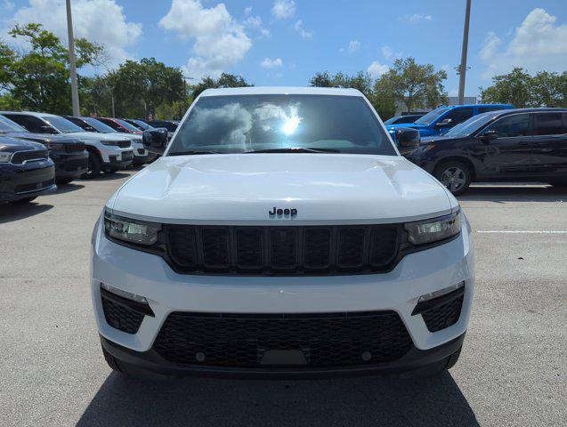 new 2024 Jeep Grand Cherokee car, priced at $57,640