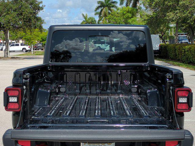 used 2022 Jeep Gladiator car, priced at $35,491