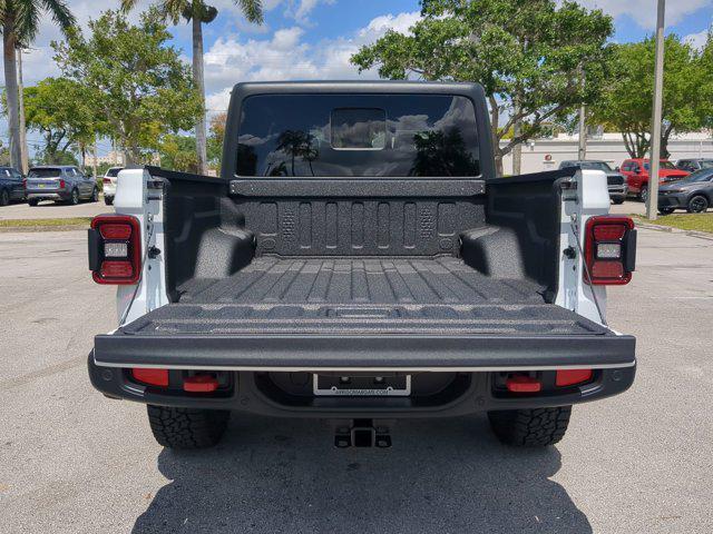 new 2024 Jeep Gladiator car, priced at $54,045