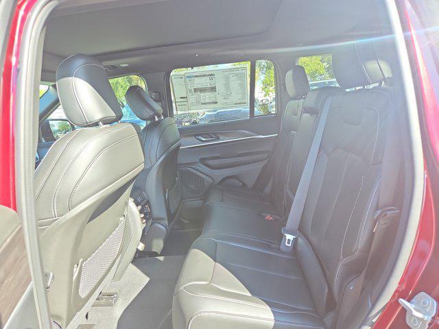 new 2025 Jeep Grand Cherokee car, priced at $45,846