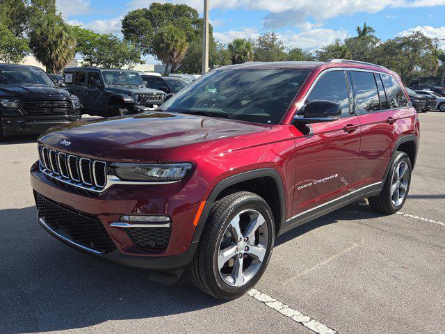 new 2025 Jeep Grand Cherokee car, priced at $45,846
