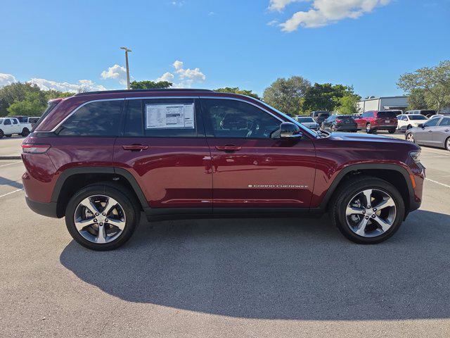 new 2025 Jeep Grand Cherokee car, priced at $45,846