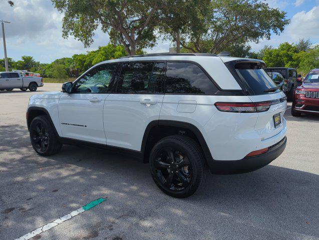 new 2024 Jeep Grand Cherokee car, priced at $46,640