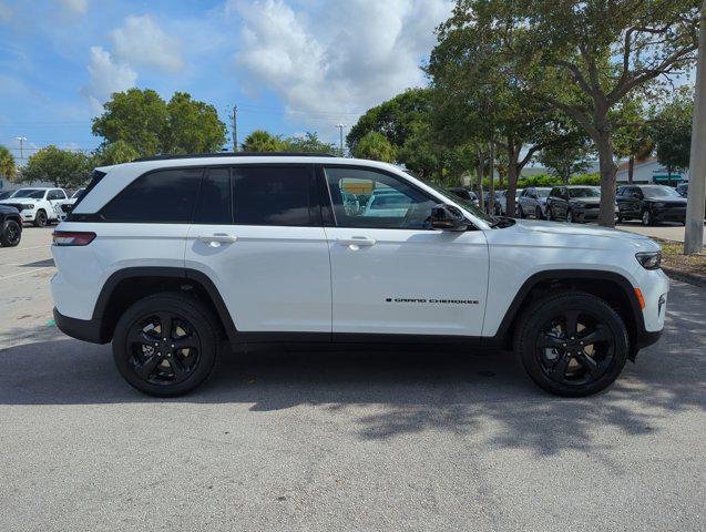 new 2024 Jeep Grand Cherokee car, priced at $46,640