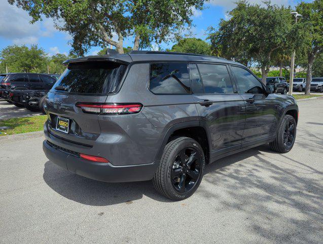 new 2024 Jeep Grand Cherokee L car, priced at $38,175