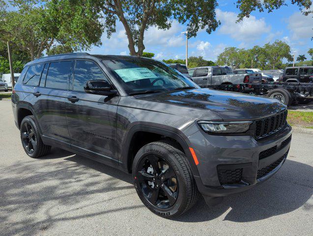 new 2024 Jeep Grand Cherokee L car, priced at $38,175