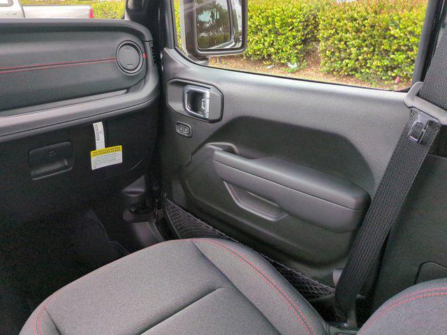new 2025 Jeep Gladiator car, priced at $45,295