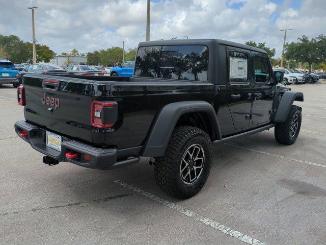 new 2025 Jeep Gladiator car, priced at $45,295