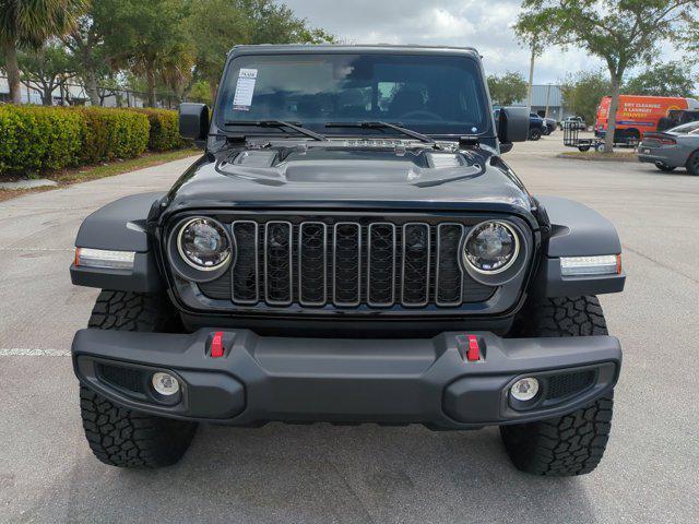 new 2025 Jeep Gladiator car, priced at $45,295