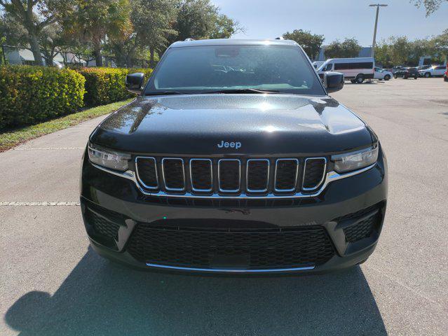 new 2025 Jeep Grand Cherokee car, priced at $37,650