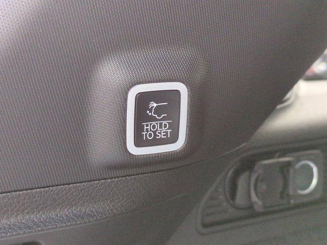 new 2025 Jeep Grand Cherokee car, priced at $56,363