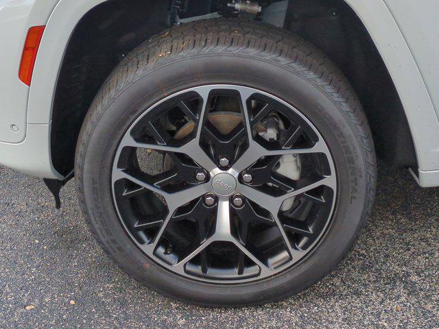 new 2025 Jeep Grand Cherokee car, priced at $56,363