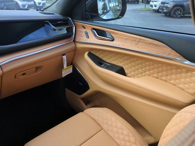 new 2025 Jeep Grand Cherokee car, priced at $56,363