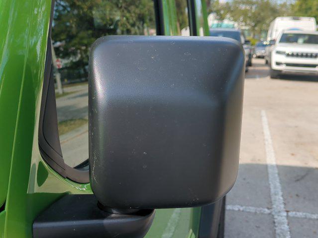 new 2025 Jeep Wrangler car, priced at $47,713