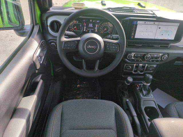 new 2025 Jeep Wrangler car, priced at $47,713