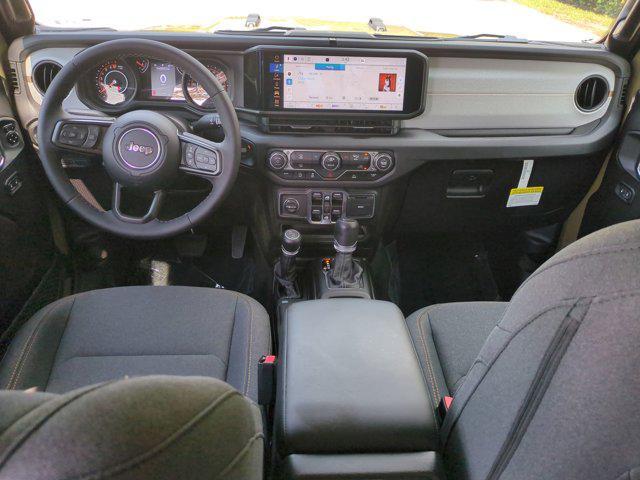 new 2025 Jeep Gladiator car, priced at $39,837