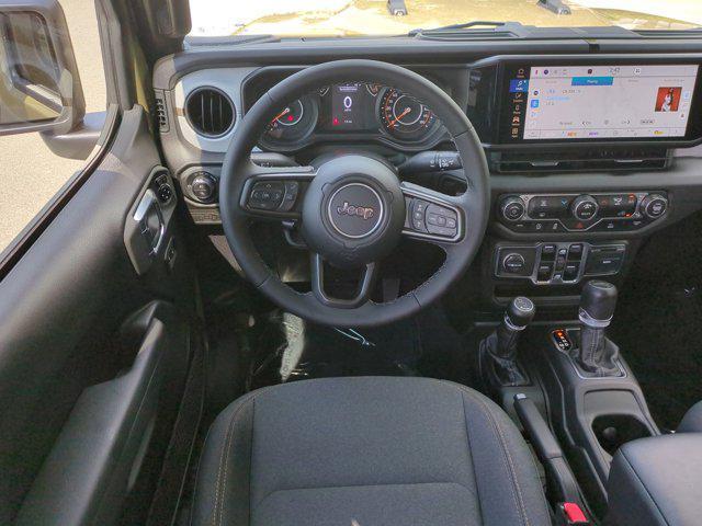 new 2025 Jeep Gladiator car, priced at $39,837