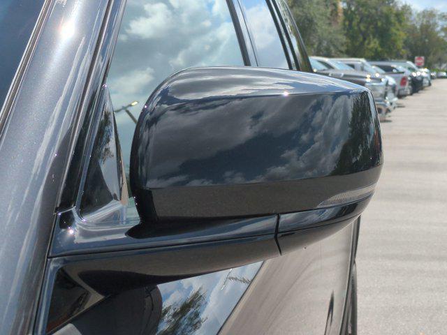 new 2025 Jeep Grand Cherokee car, priced at $36,557