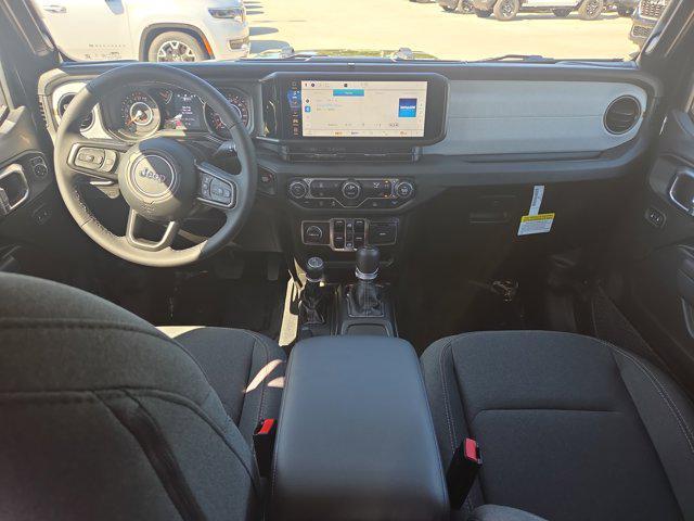 new 2025 Jeep Gladiator car, priced at $39,815