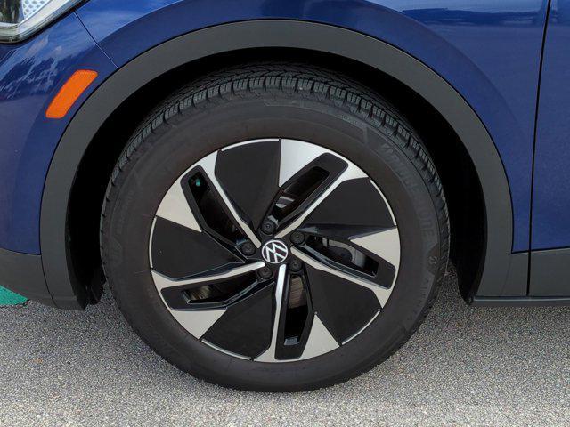used 2022 Volkswagen ID.4 car, priced at $21,000