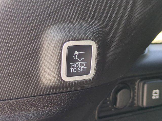 new 2025 Jeep Grand Cherokee car, priced at $40,536