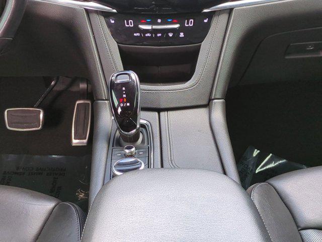 used 2020 Cadillac XT6 car, priced at $26,500