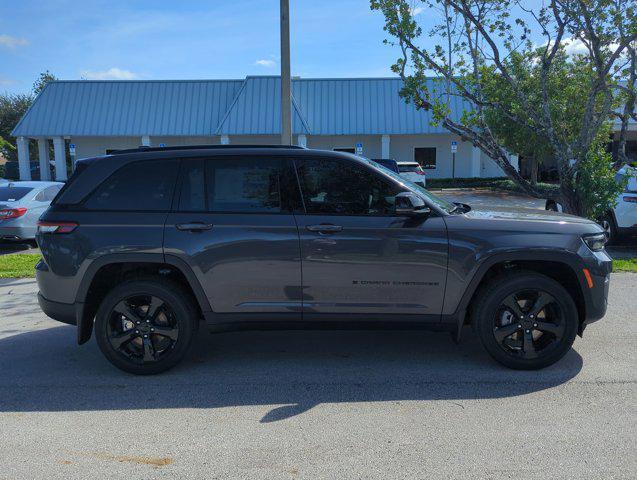 new 2024 Jeep Grand Cherokee car, priced at $36,175