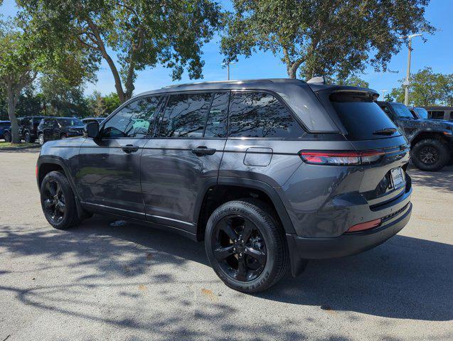 new 2024 Jeep Grand Cherokee car, priced at $36,175