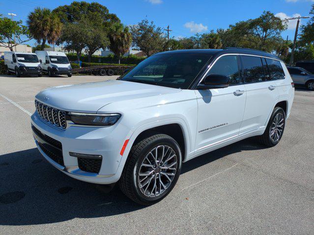 new 2025 Jeep Grand Cherokee L car, priced at $62,849