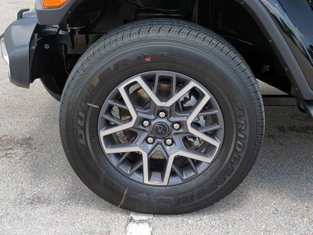 new 2025 Jeep Wrangler car, priced at $53,273