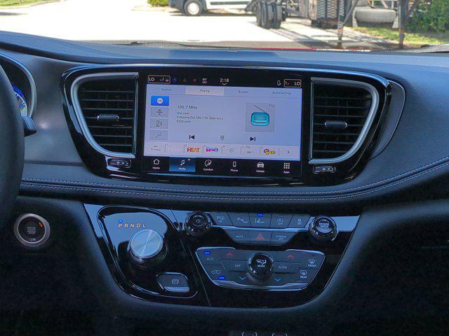 new 2025 Chrysler Pacifica car, priced at $41,159