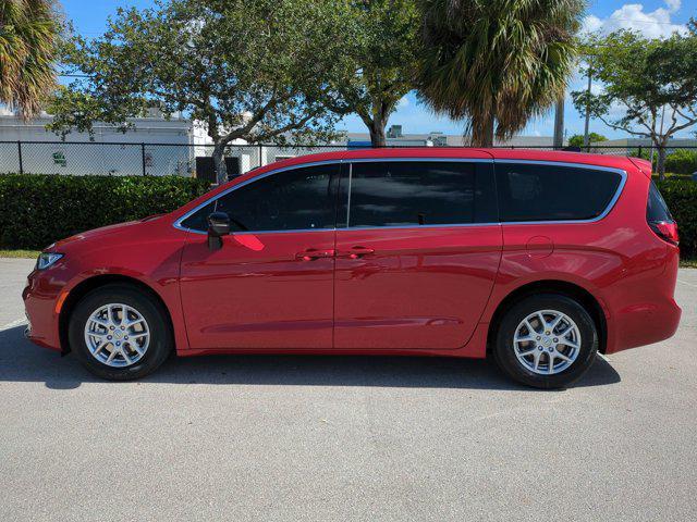 new 2025 Chrysler Pacifica car, priced at $41,159