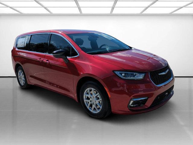 new 2025 Chrysler Pacifica car, priced at $41,159
