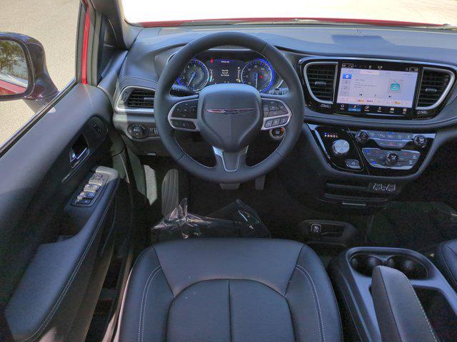 new 2025 Chrysler Pacifica car, priced at $41,159
