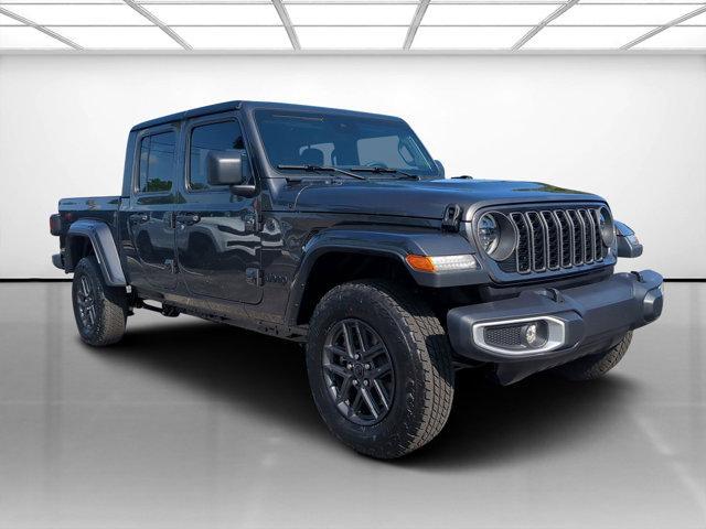 new 2024 Jeep Gladiator car, priced at $43,515