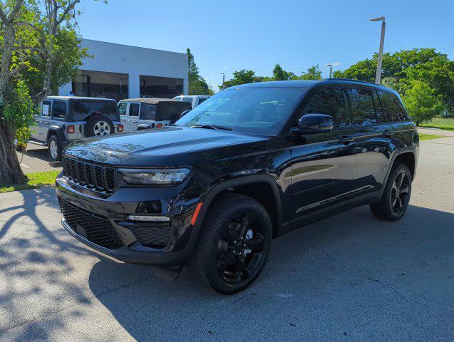 new 2024 Jeep Grand Cherokee car, priced at $41,795