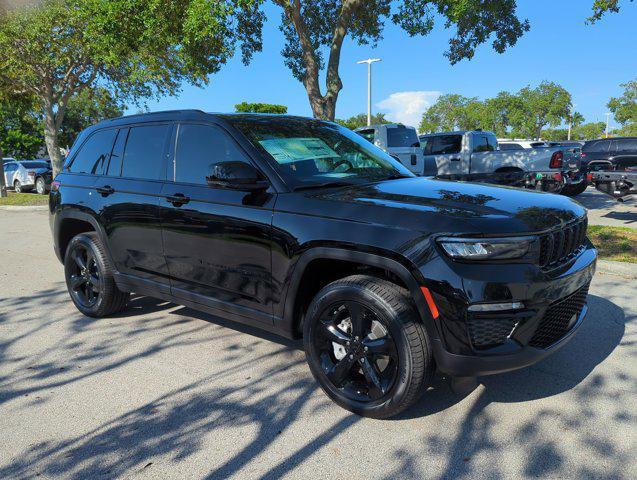 new 2024 Jeep Grand Cherokee car, priced at $41,795