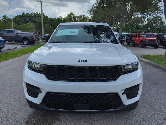 new 2024 Jeep Grand Cherokee car, priced at $36,005